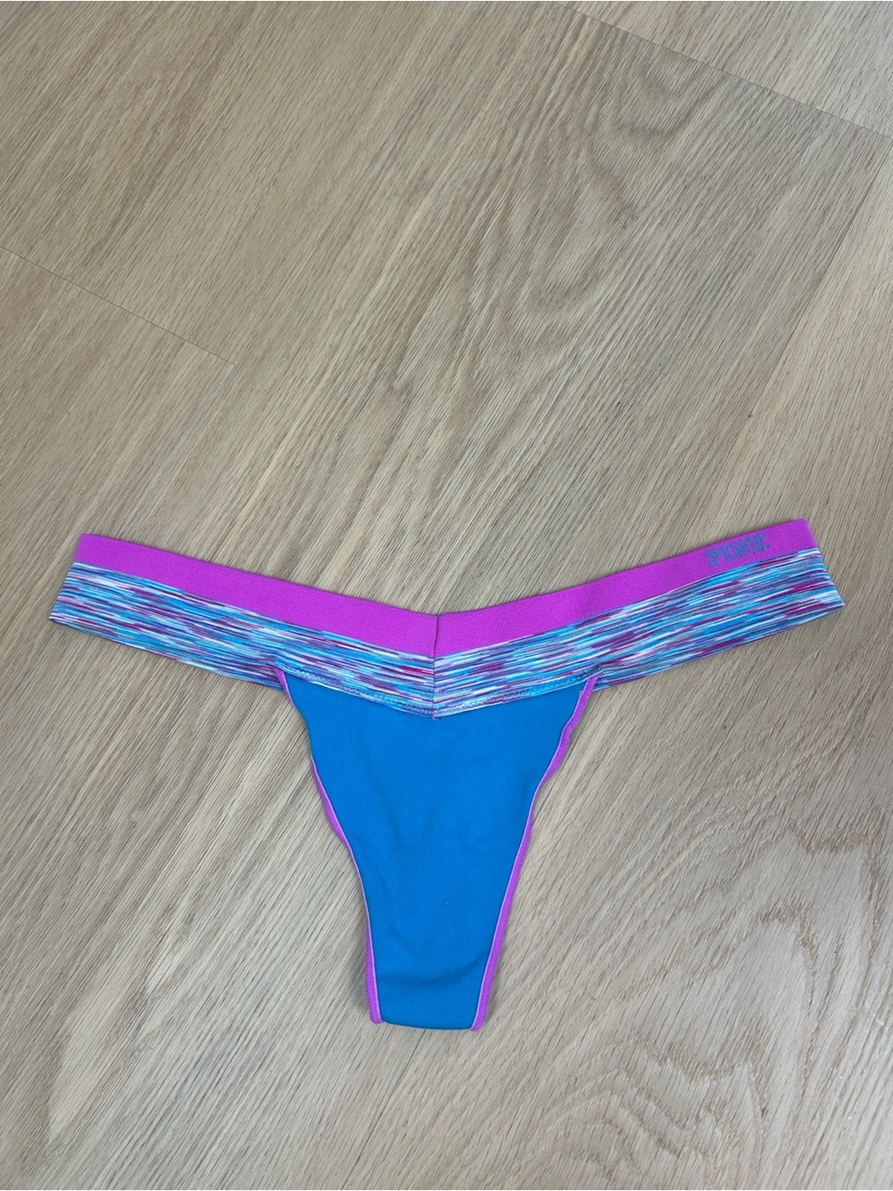 2015 PINK Victoria's Secret Extra Low Rise Sporty Thong Panty S